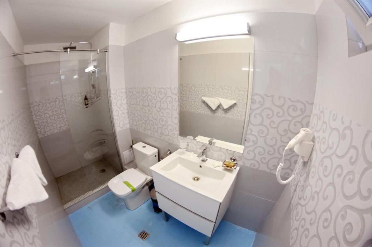 Apartamente Liliacul จูปิเตอร์ ภายนอก รูปภาพ